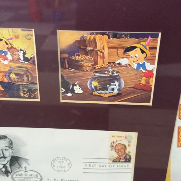 Walt Disneys Pinocchio Framed Memorabilia With First Day Of Issue Envelope & Art - Picture 2 of 6